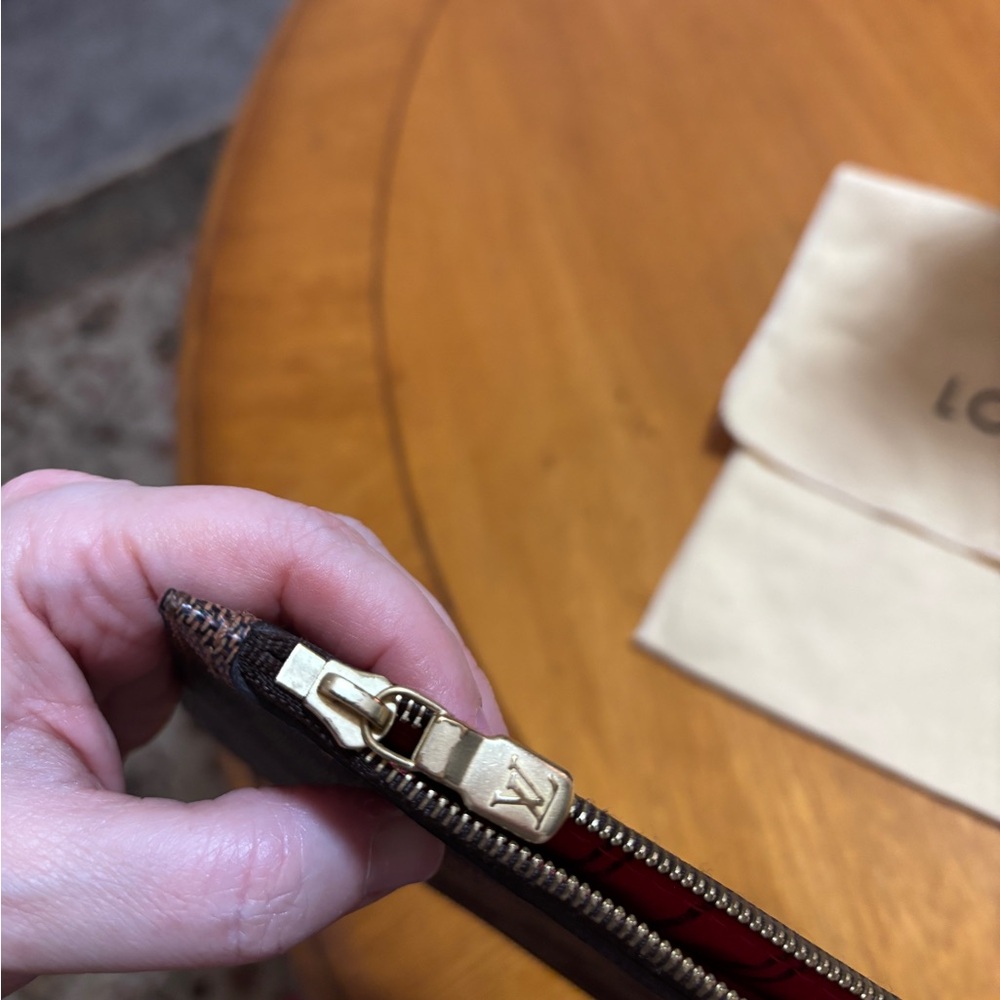 Louis Vuitton Neverfull MM Pouch Damier Ebene - Picture 2 of 7